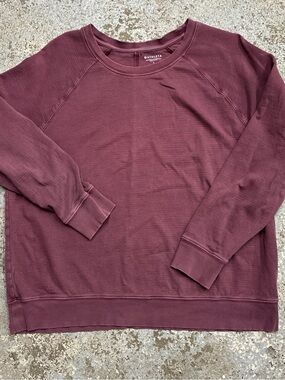 Athleta Women's Crewneck Sweatshirt in Burgundy Plum
